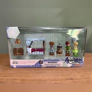 ⭐️NWT ❤️ Disney animators collection littles Wendy